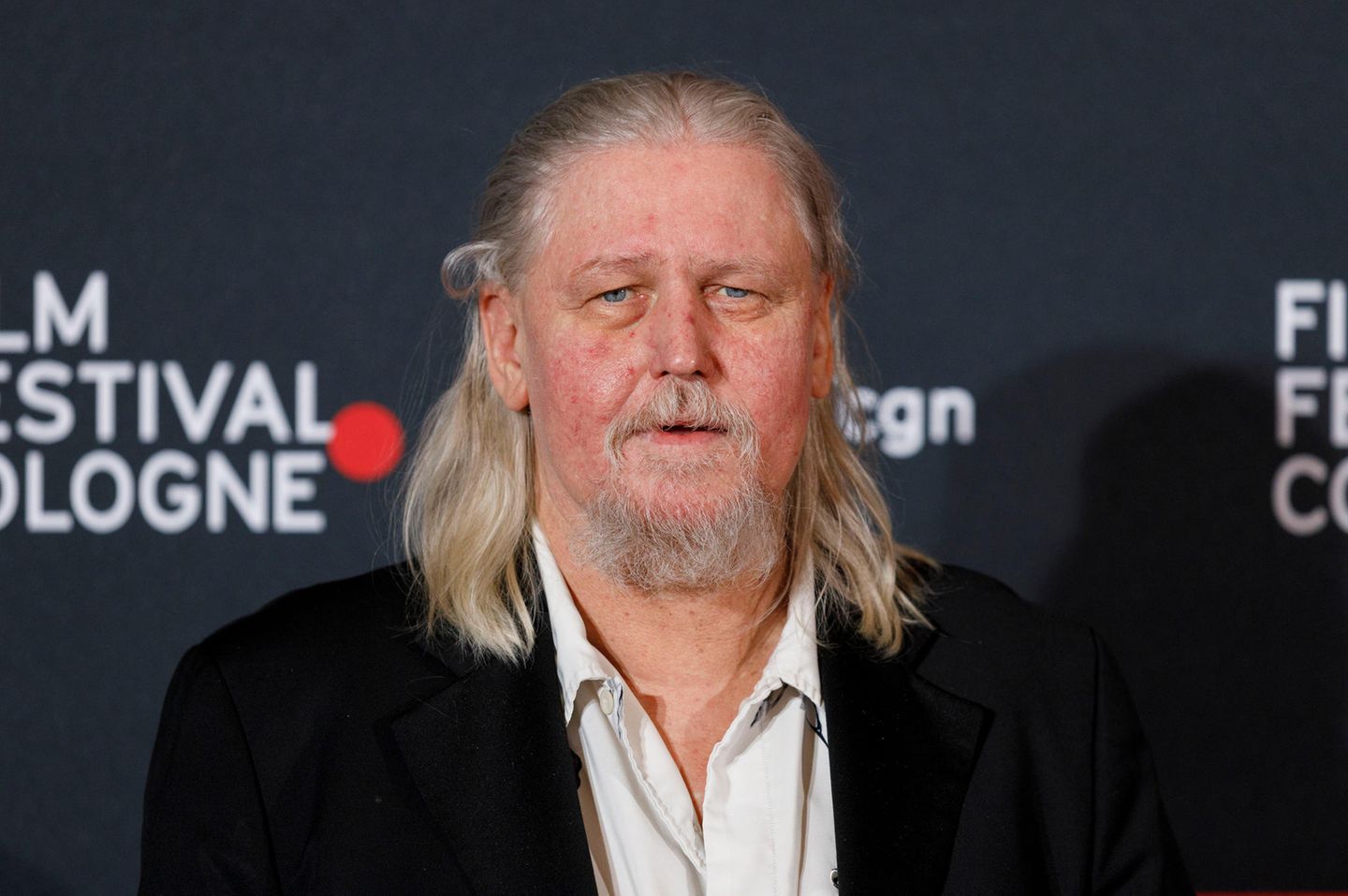 Einer seiner letzten öffentlichen Auftritte: Bei der Verleihung der Film Festival Cologne Awards besuchte Birnbaum am 8. Oktober 2020 das Palladium in Köln. Etwas mehr als ein Jahr später, am 24. Oktober 2021, starb Arved Birnbaum nach kurzer, schwerer Krankheit. Er wurde 59 Jahre alt.