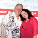 Zusammen mit seiner Ehefrau Sabine lebte Arved Birnbau in Hürth bei Köln. Die beiden haben 2006 zusammen den gemeinnützigen Verein Corpus e.V. gegründet, der sich zum Ziel gesetzt hat, Theaterprojekte für Blinde, Behinderte, Kinder und Jugendliche erlebbar zu machen.