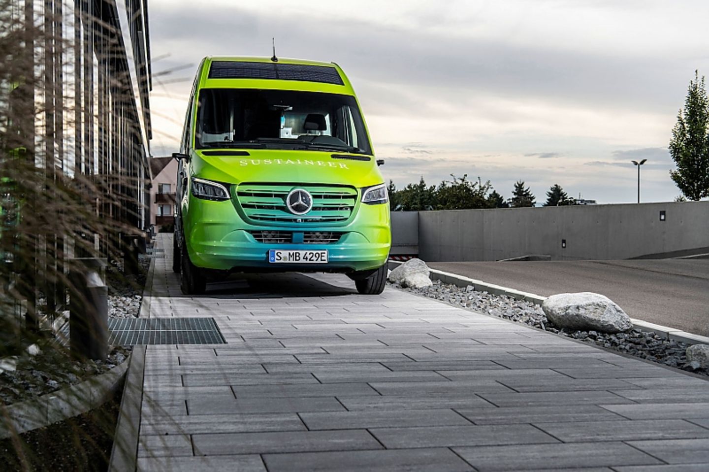 Mercedes-Benz Sustaineer