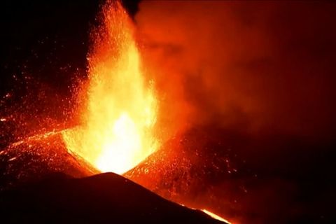 Vulkanausbruch auf La Palma: Vulkanologe sicher: "Werden Zunahme der Aktivität und neue Lavaströme haben"