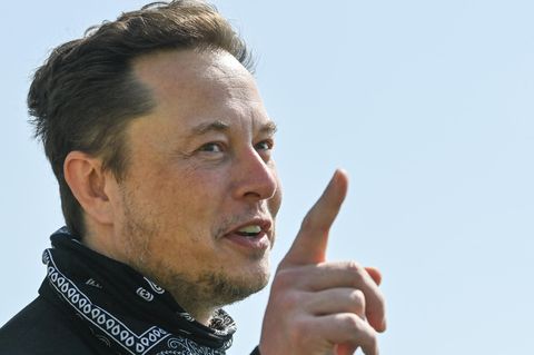 Steuerpläne der Demokraten: US-Milliardärssteuer: Was Jeff Bezos und Elon Musk künftig zahlen sollen