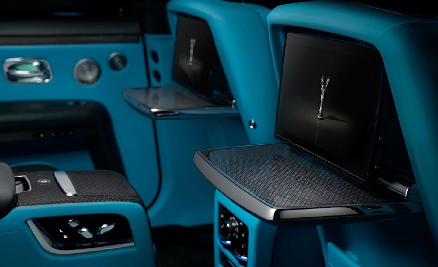 Rolls Royce Ghost Black-Badge