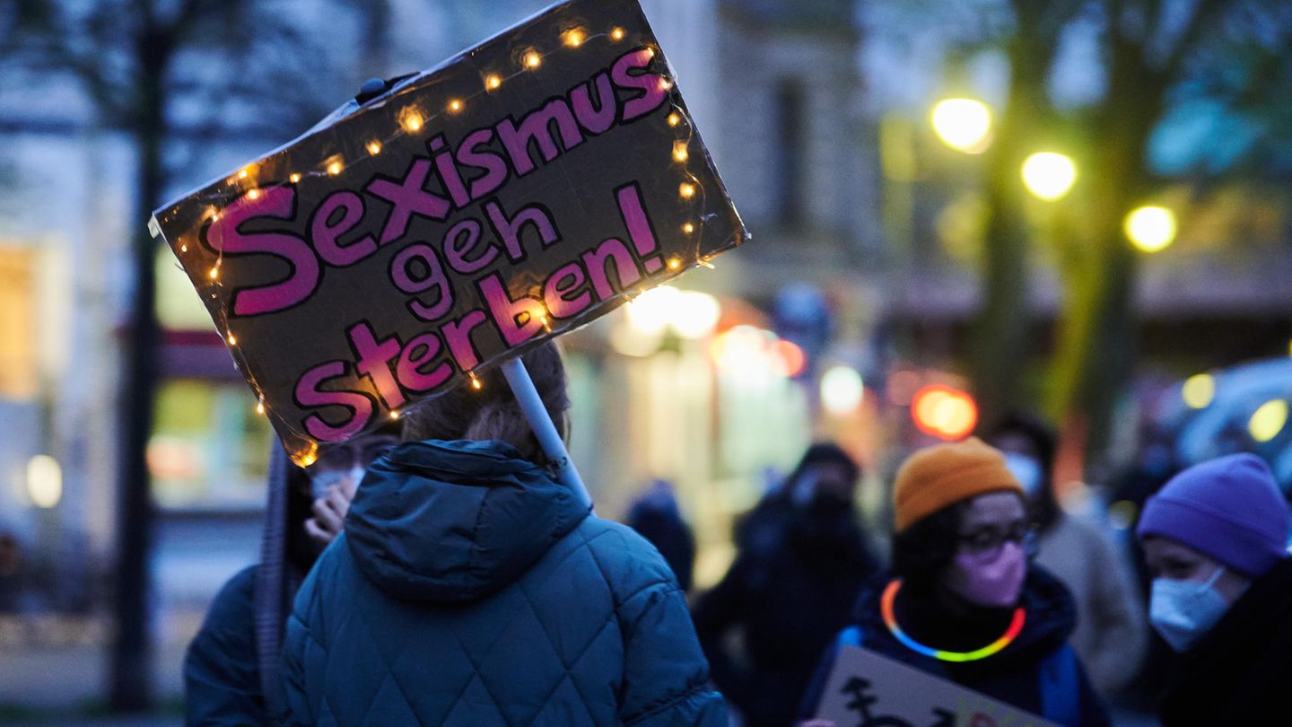 Erfahrungsbericht Sexuelle Übergriffe Demonstrantinnen in Berlin-Kreuzberg