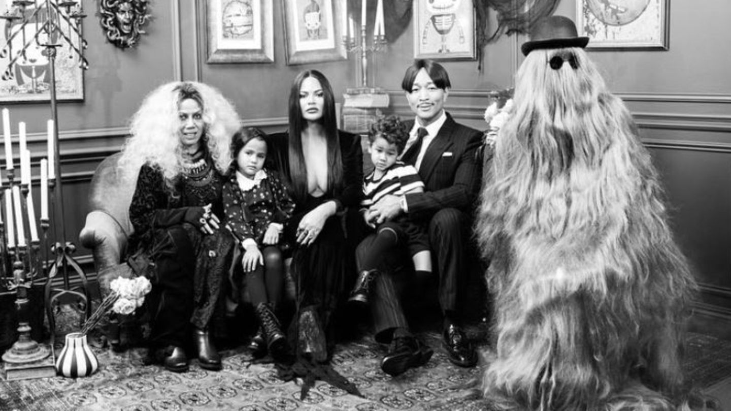 Chrissy Teigen John Legend Halloween