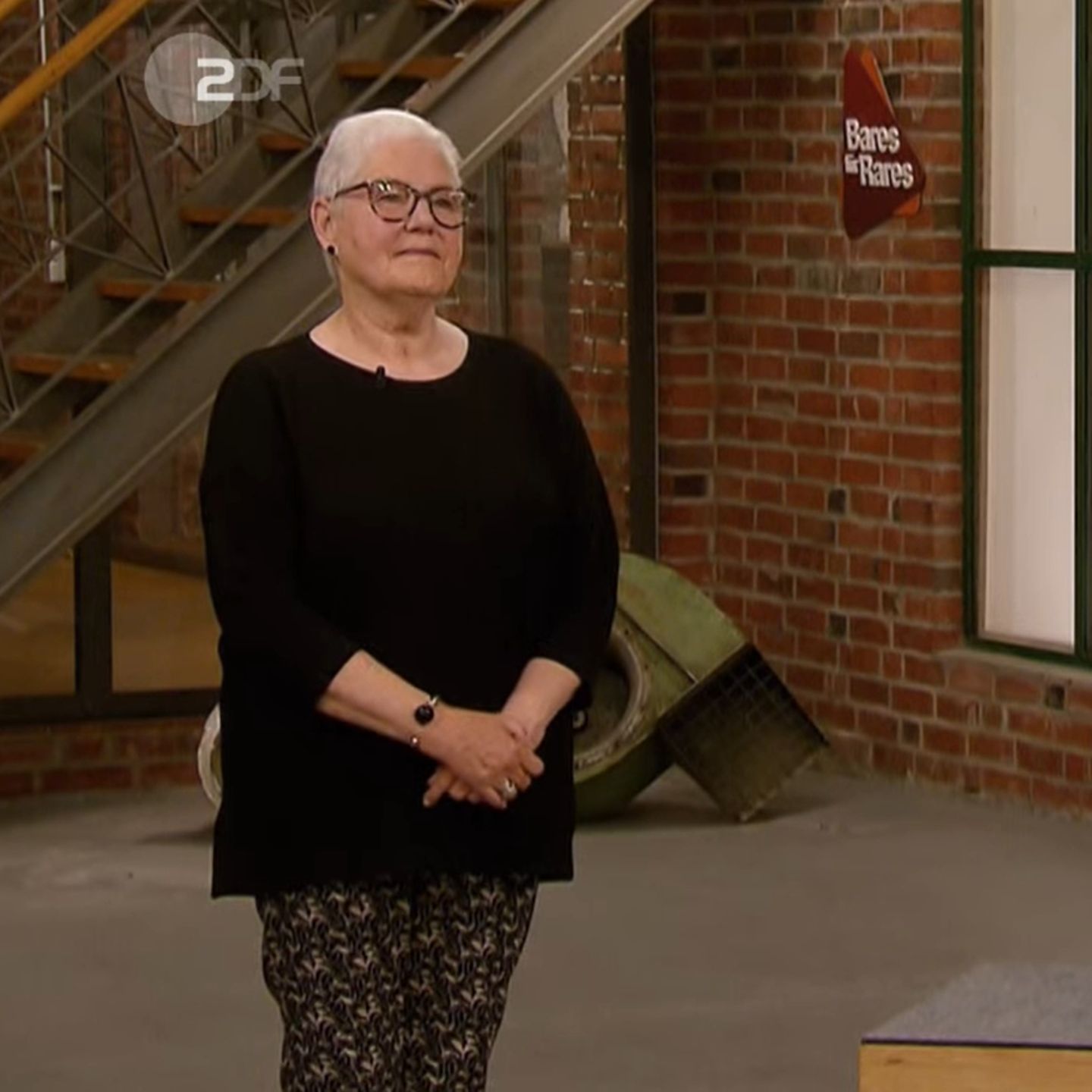 Rentnerin räumt bei "Bares für Rares" ab – ungeliebtes Objekt erzielt  Megapreis | STERN.de