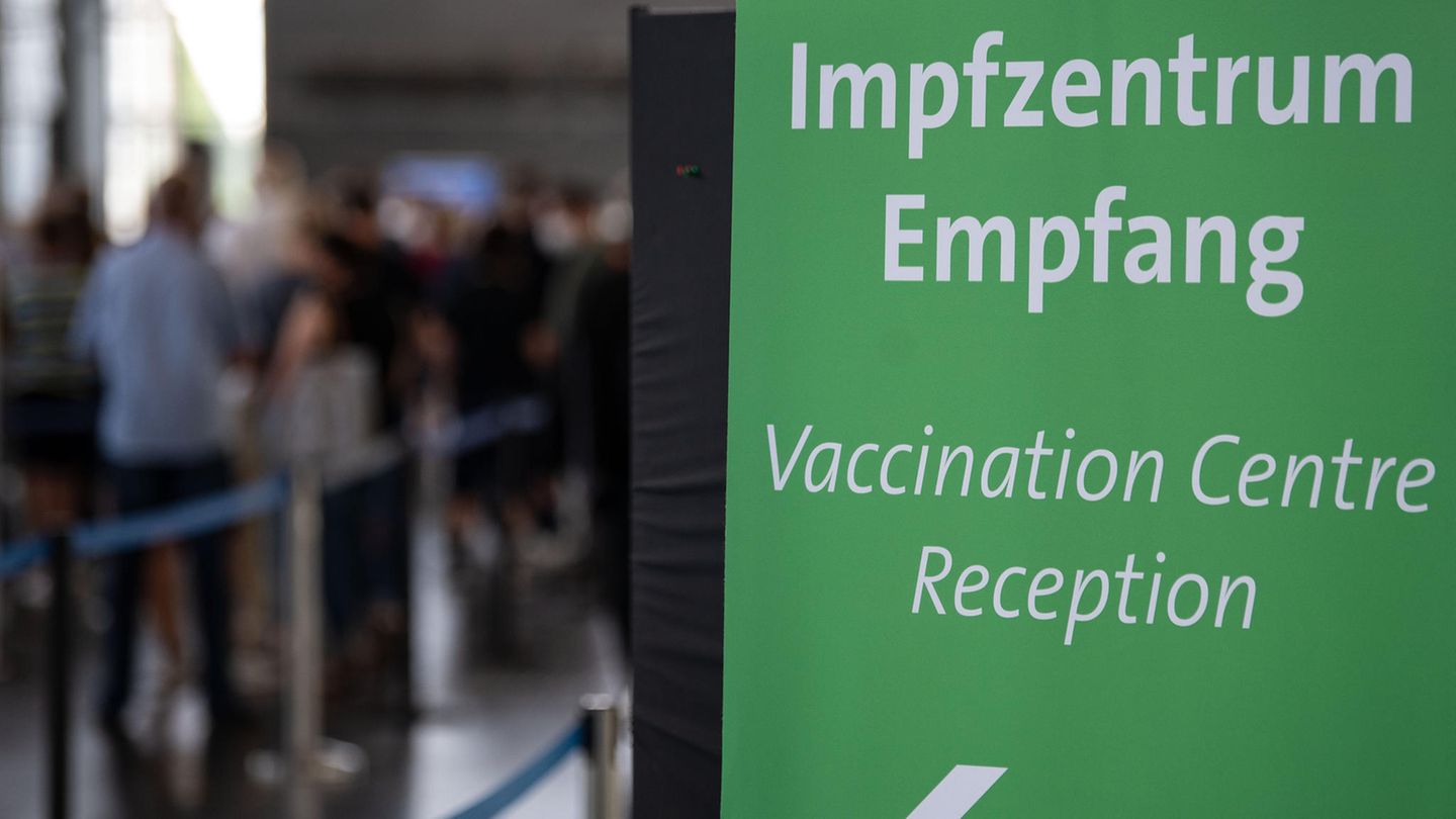 Booster vaccination: This is currently failing