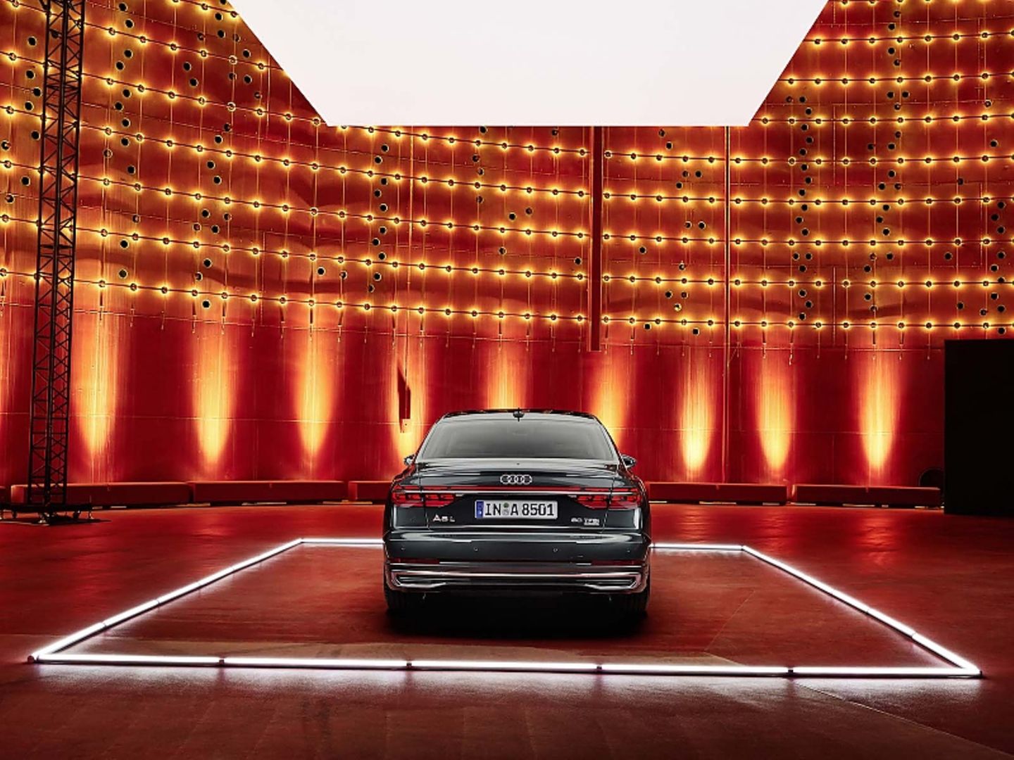Audi A8 L 2022