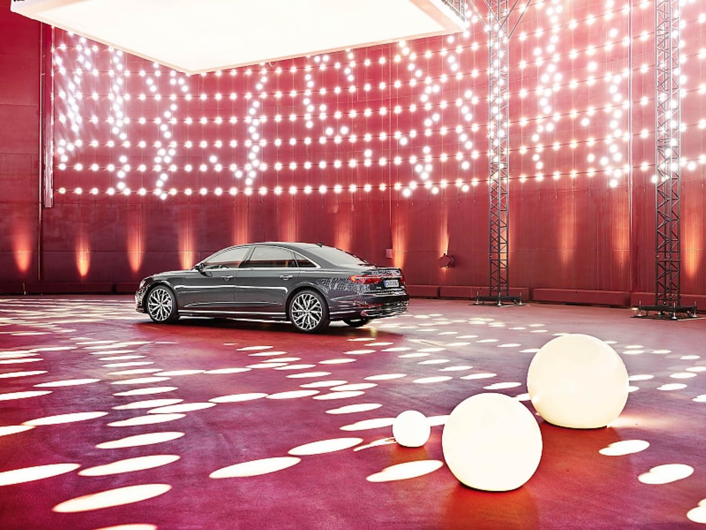 Audi A8 L 2022