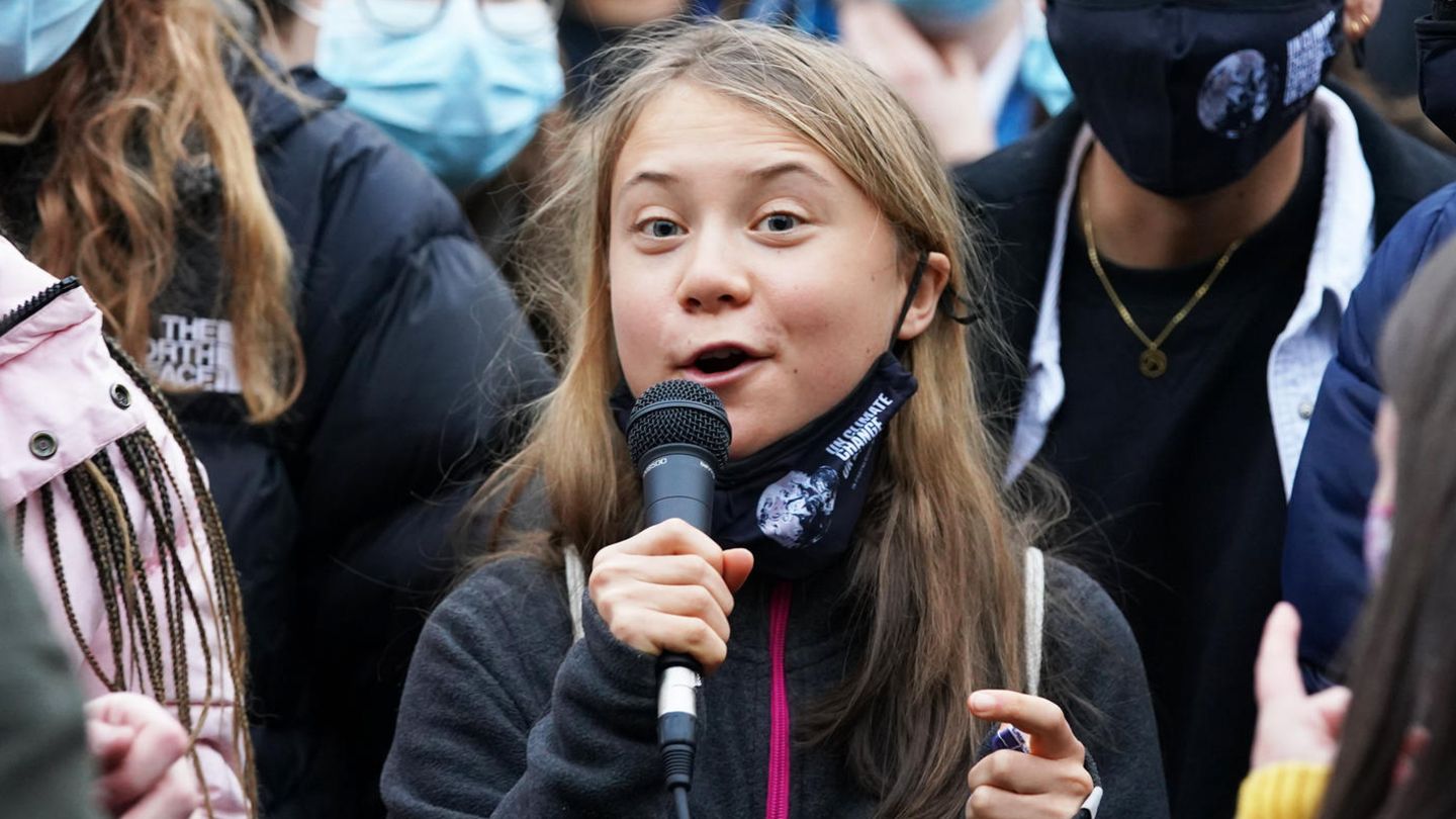 COP26 Greta Thunberg: “Put your climate crisis in the A …”