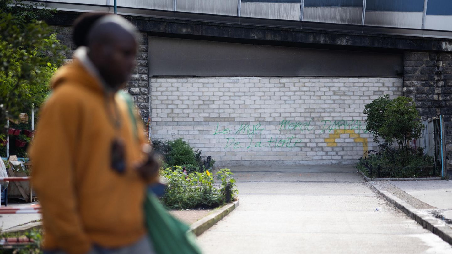 Crack und Paris Die "Mauer der Schande" – gegen Süchtige