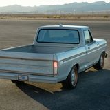 Der F-100 zeigt auch als Pick-up die Elegabz der 1970er