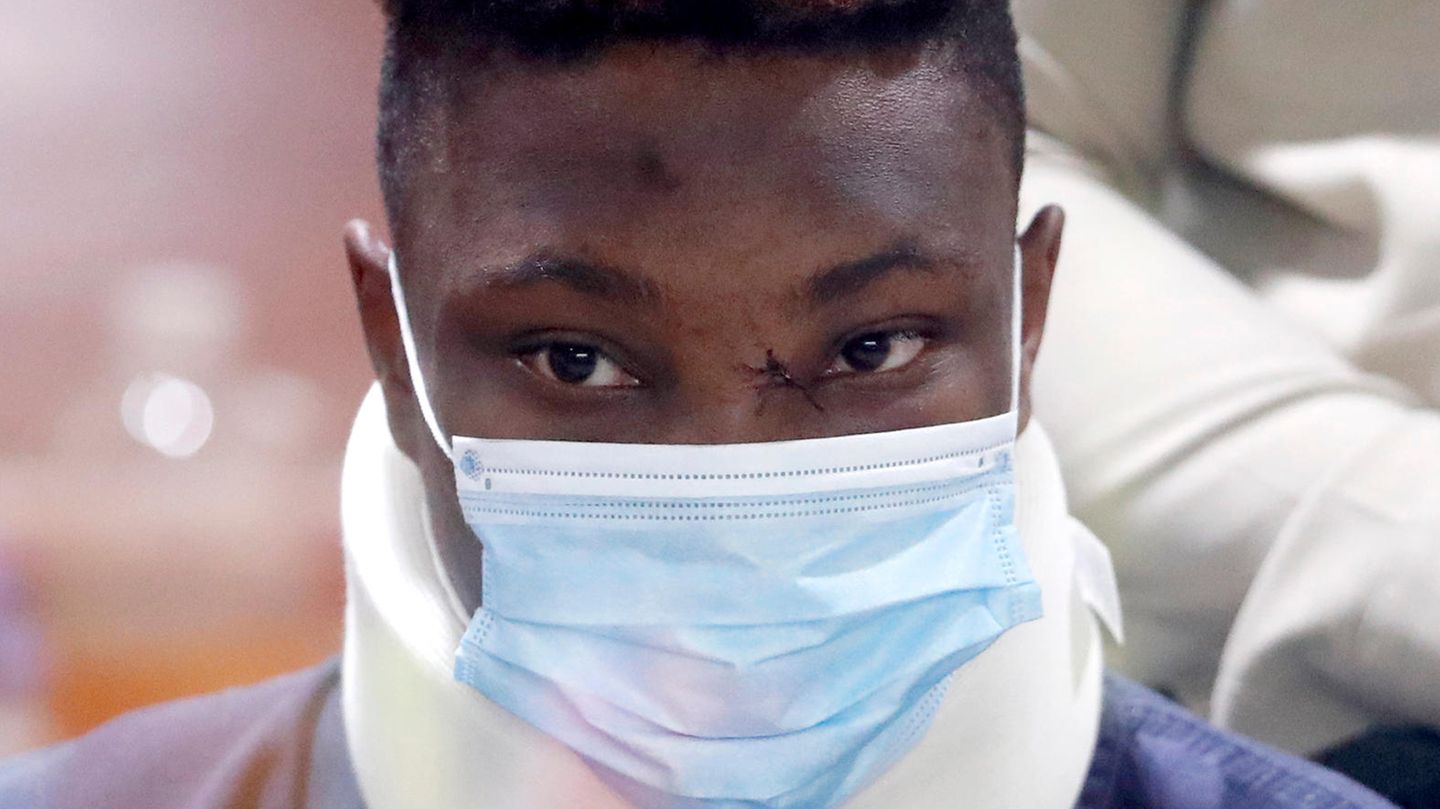 Halskrause und Cut auf der Nase: Footballprofi Henry Ruggs III. vor Gericht in Las Vegas