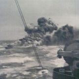 Zweiter Weltkrieg: Fotostrecke "Glowworm" 10 Bilder - ein kleiner Zerstörer rammt einen schweren Kreuzer