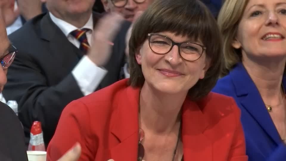 Video: Esken will erneut als SPD-Chefin kandidieren