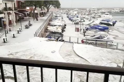 Mallorca: Heftiger Hagelsturm verwandelt Insel in Winterlandschaft