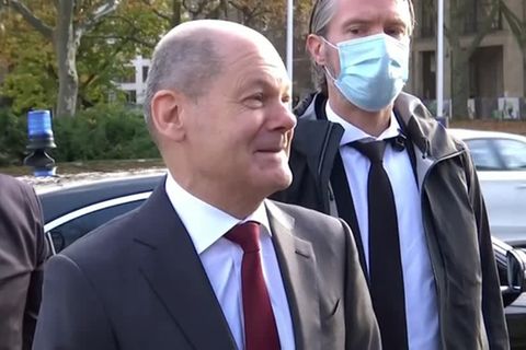 Video: Scholz zu Koalitionsverhandlungen: "Es läuft gut"