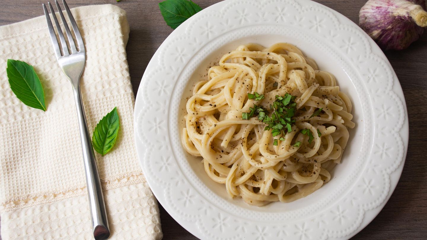 Pasta Alfredo vegan
