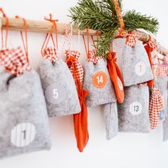 Adventskalender mit kleinen Taschen