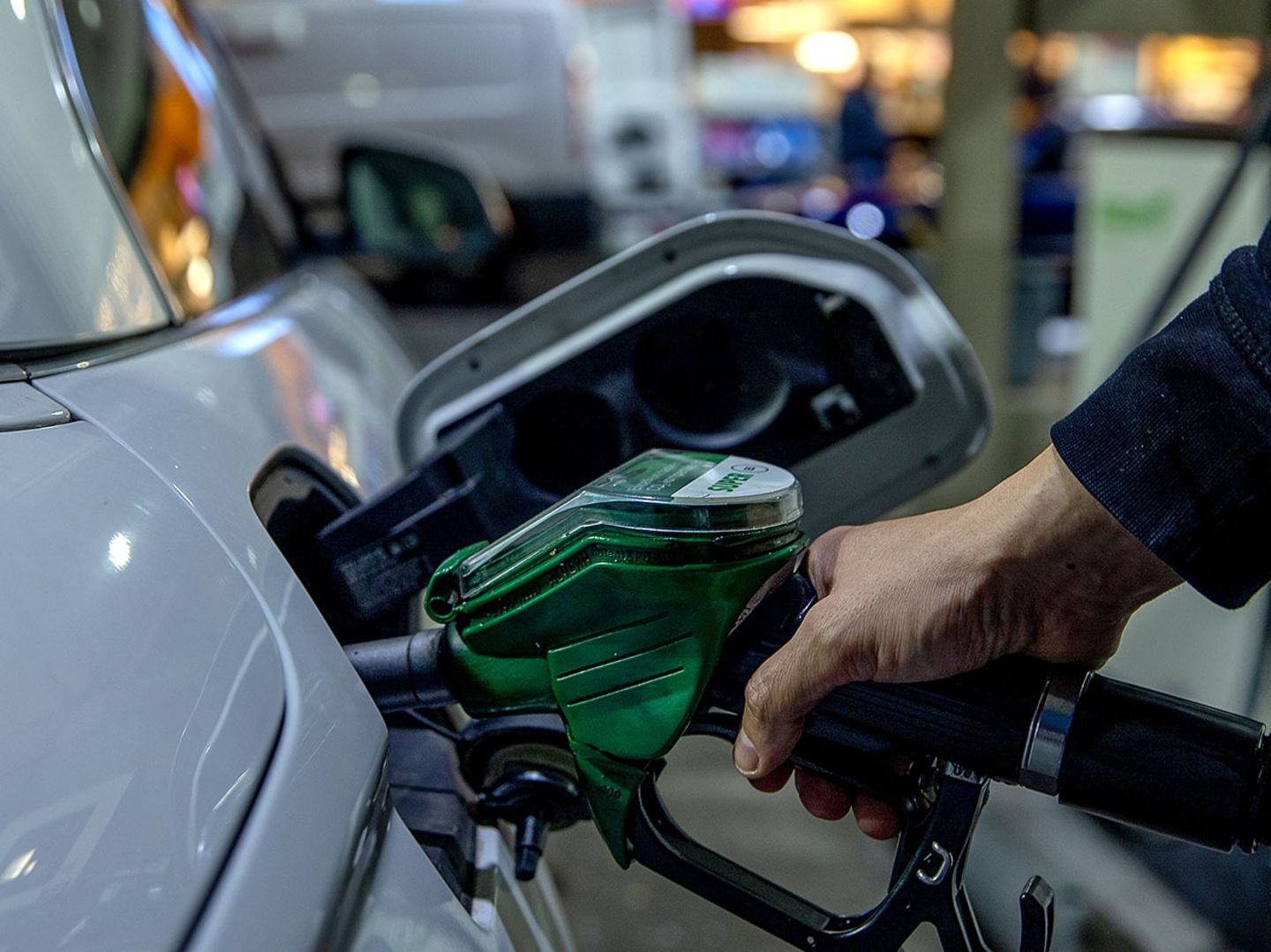 Sprit sparen in Sachsen: Neun Tipps für weniger Kraftstoffverbrauch