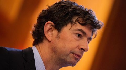 Der Virologe Christian Drosten bei einem Fototermin.