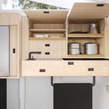 Blick von innen auf das Küchen-Modul