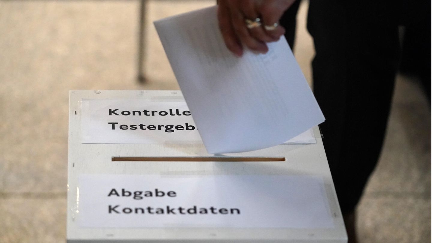 Kontaktnachverfolgung ist laut Gesundheitsministern "zu lasch"
