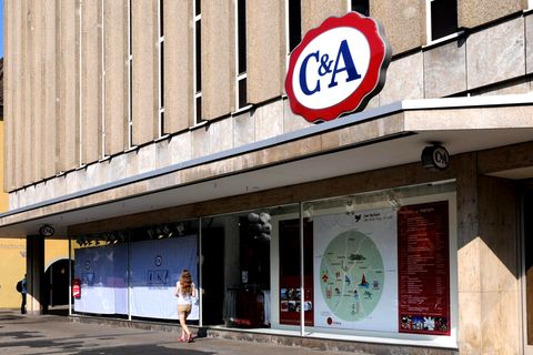 'C&A' Filiale in Freiburg