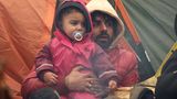 Viele Familien mit kleinen Kindern und Säuglingen sind unter den den Geflüchteten.