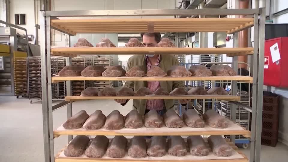 Video: Für 3G trotz Aufwand: Bäckerei in Bayern schützt Belegschaft