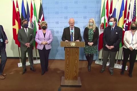 Video: Lage an der Grenze zur EU: Russland bezweifelt Zuständigkeit des UN-Sicherheitsrates