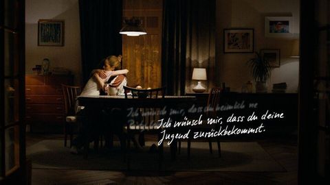 Eine Szene aus dem Weihnachtsspot des Discounters