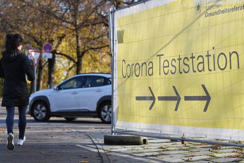 Seit Beginn der Corona-Pandemie sind in Deutschland über fünf Millionen Menschen erkrankt