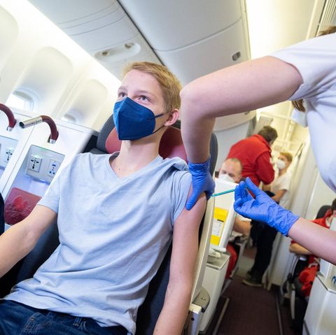 Impfzentrum an Bord einer Boeing 777 von Austrian Airlines