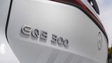 Mercedes EQB 300 4Matic hat 168 kW / 228 PS