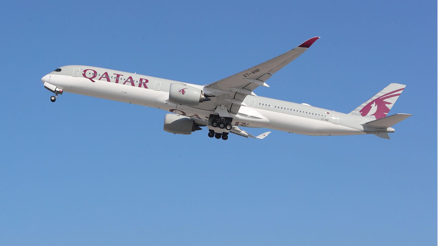 Ein Flugzeug der Qatar Airqays (Symbolfoto)