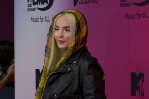 Video: MTV Europe Music Awards feiern LGBTQI-Community