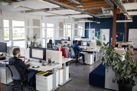 Ins Büro darf man bald wohl nur noch geimpft, genesen oder getestet