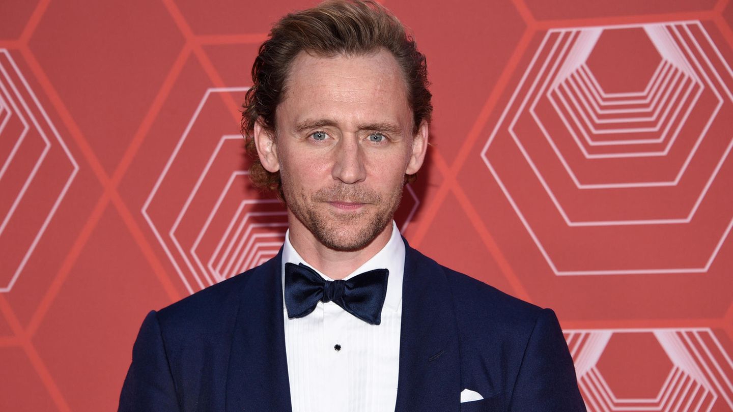 Tom Hiddleston