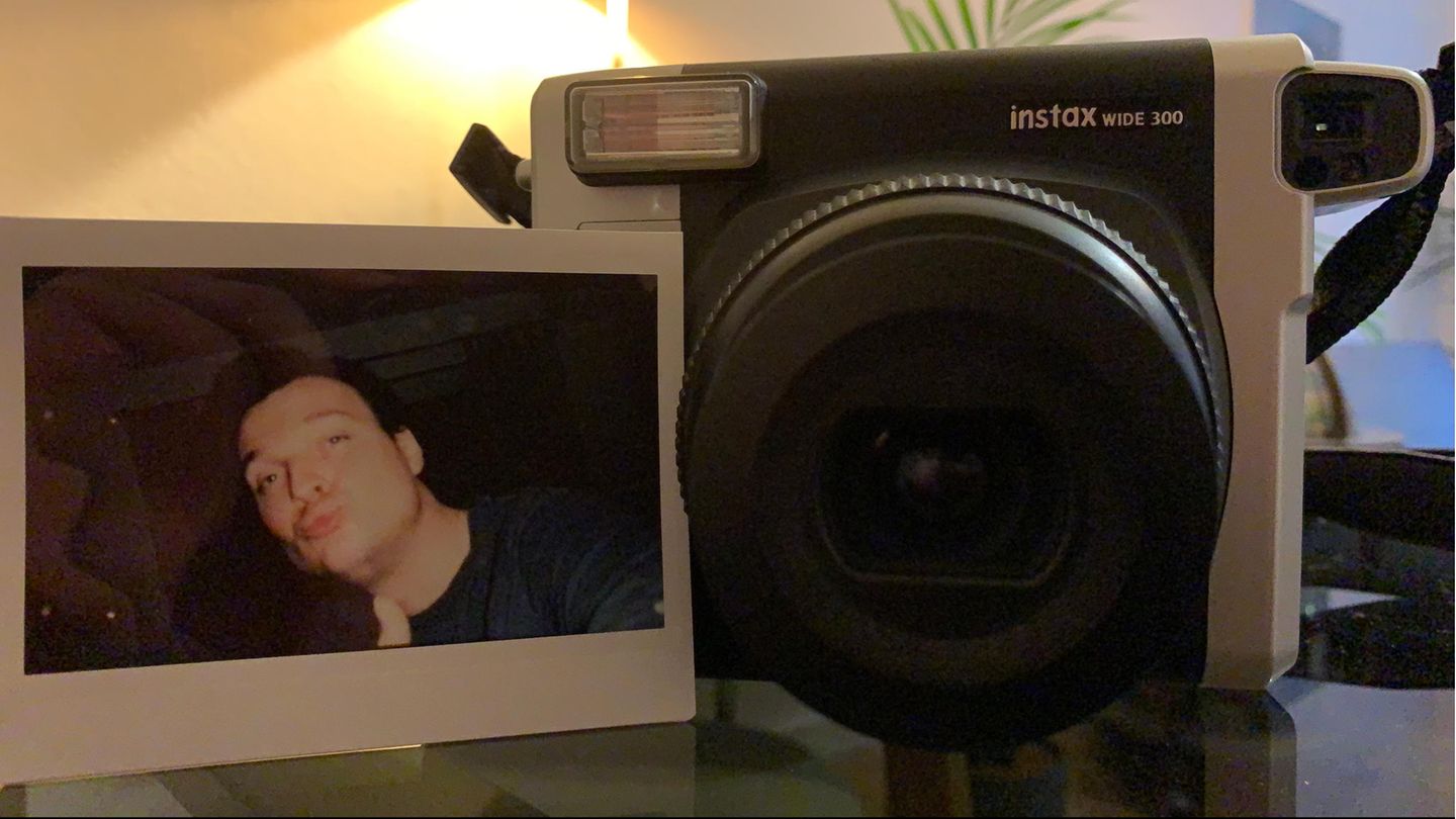 Fujifilm instax Wide 300