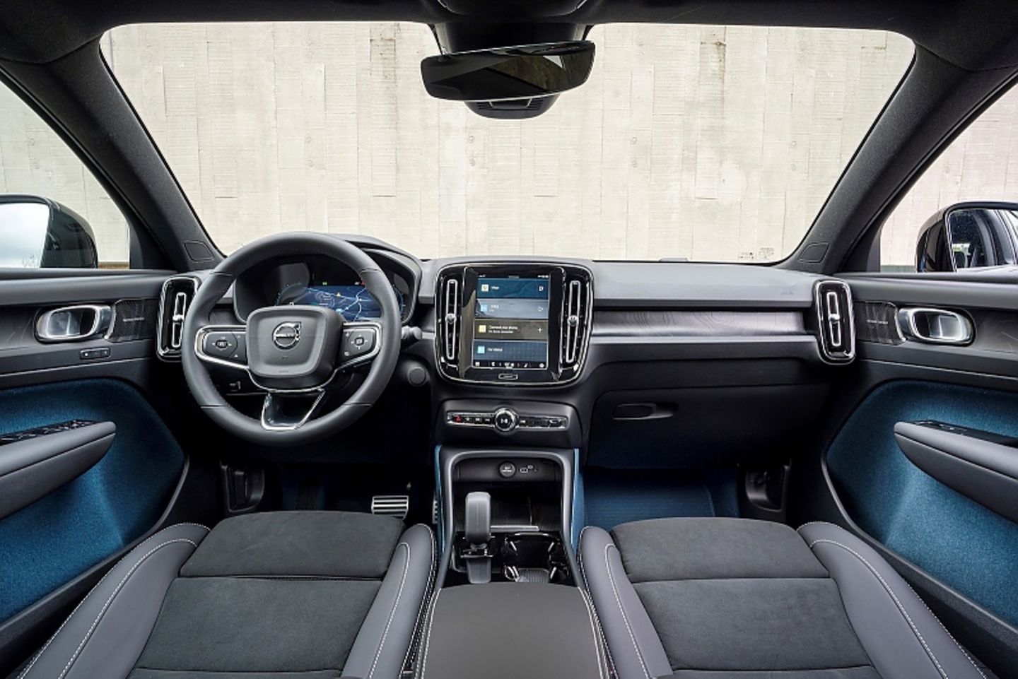 Volvo C40 Recharge Pure Electric