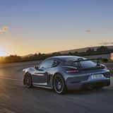 Porsche 718 Cayman GT4 RS