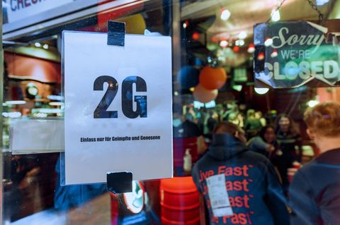 Schon seit August galt in Hamburg wahlweise 2G, jetzt wird es in Restaurants und Kneipen zur Pflicht