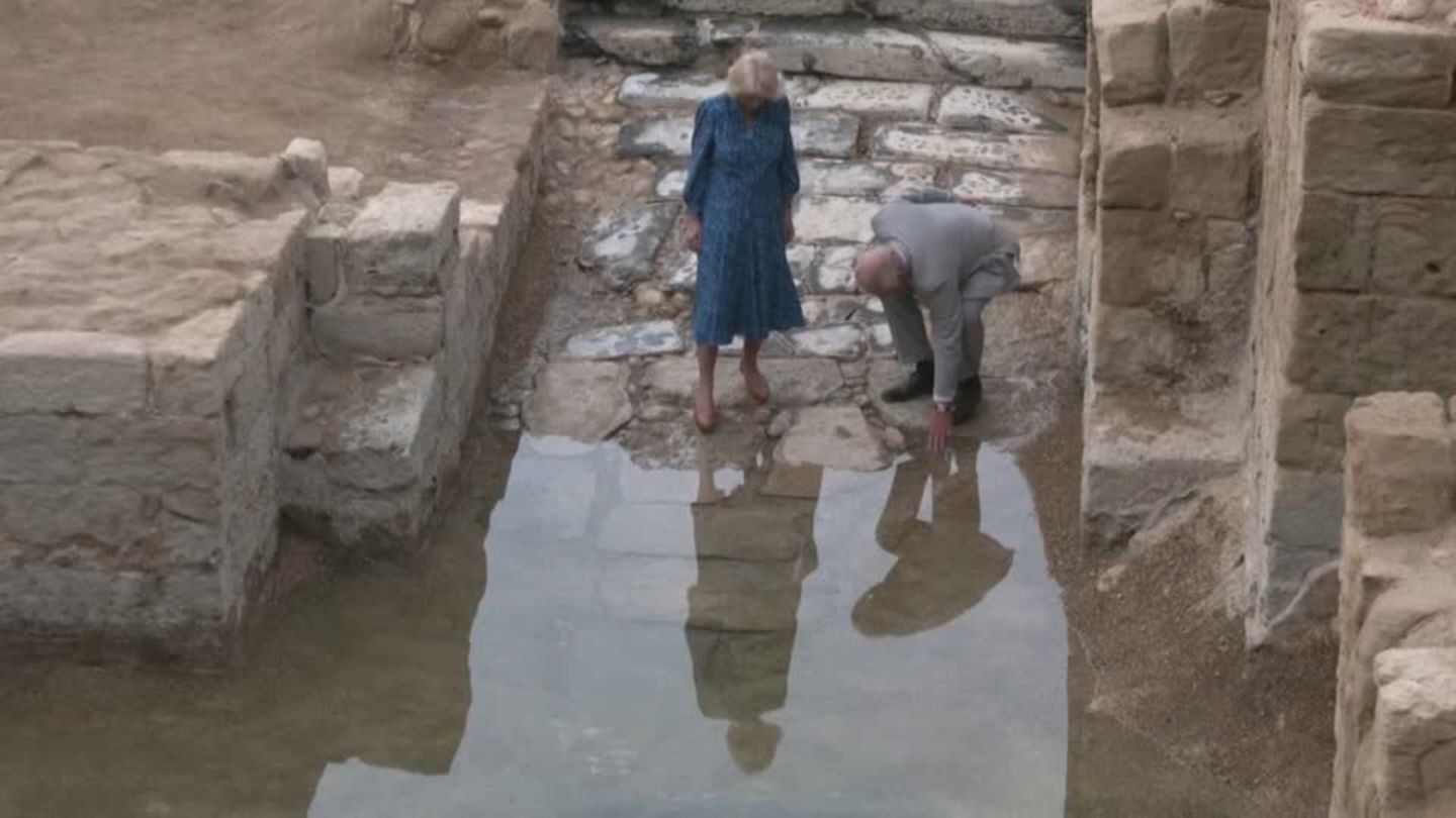 Video: Charles und Camilla: Reise an den Jordan