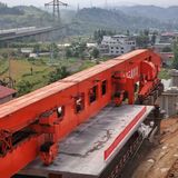 Die Maschine kann nur Brücken in Segmentbauweise errichten.