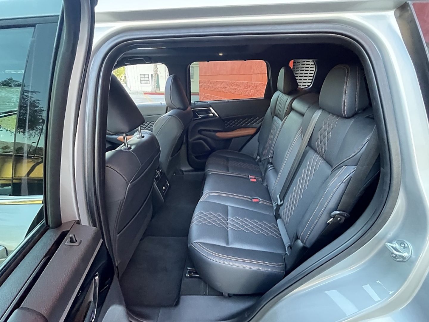 Mitsubishi Outlander 2.5 SEL S-AWC