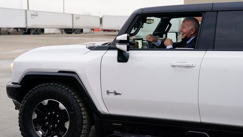 General Motors: 1000 elektrische PS und 560 Kilometer Reichweite – der Hummer ist wieder da