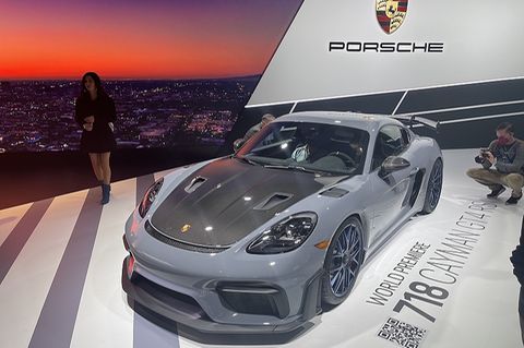 Porsche 718 Cayman GT4 RS 3