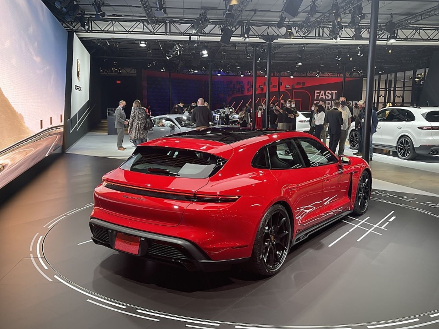 Porsche Taycan GTS