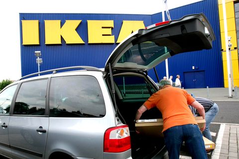 Einladen, aufbauen (lassen), fertig? Ikeas Montage-Service ist in der Kritik.