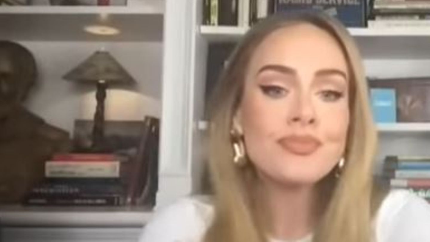 Adele advises John Mayer to marry: the singer talks about divorce